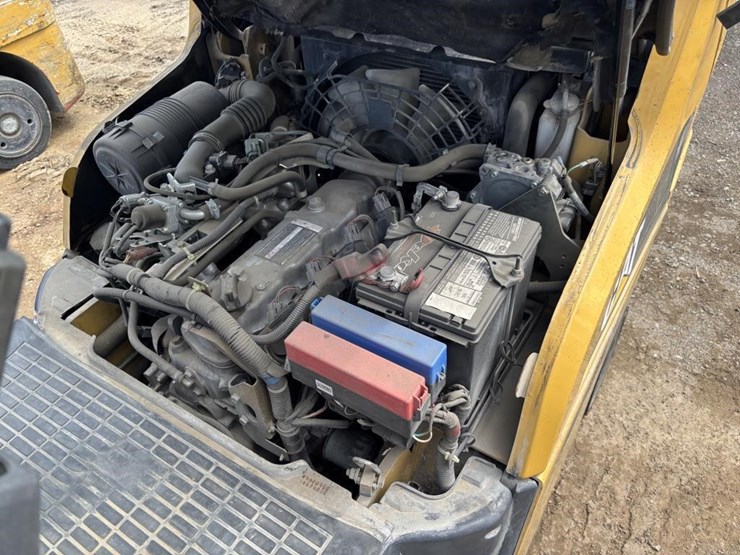 2020-caterpillar-2c6000-image-27