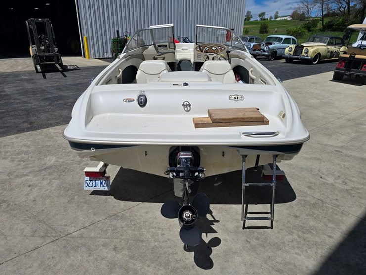 #47-•-bayliner-capri-1750-17'-fiberglass-bowrider-boat-image-4