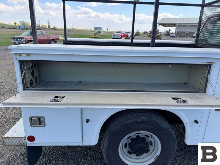 2004-ford-f250-image-21