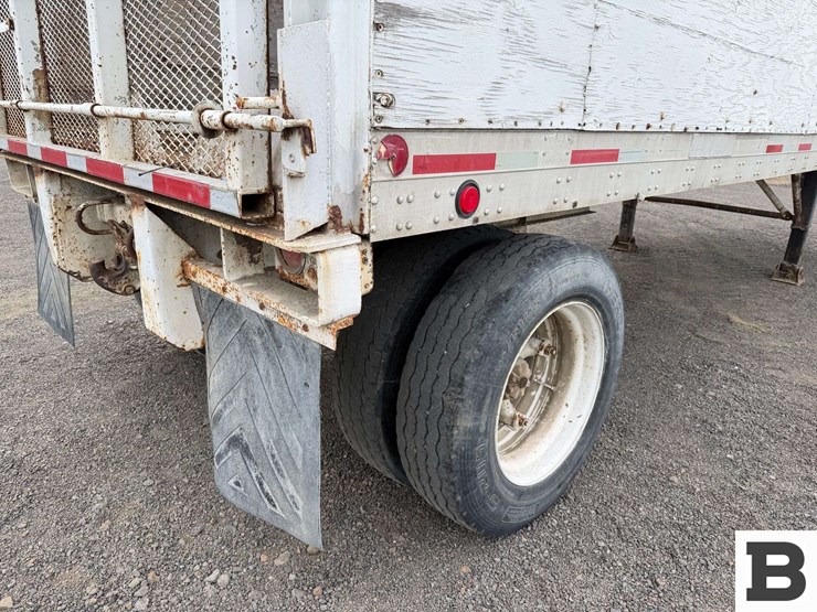 1983-fruehauf-open-top-image-23