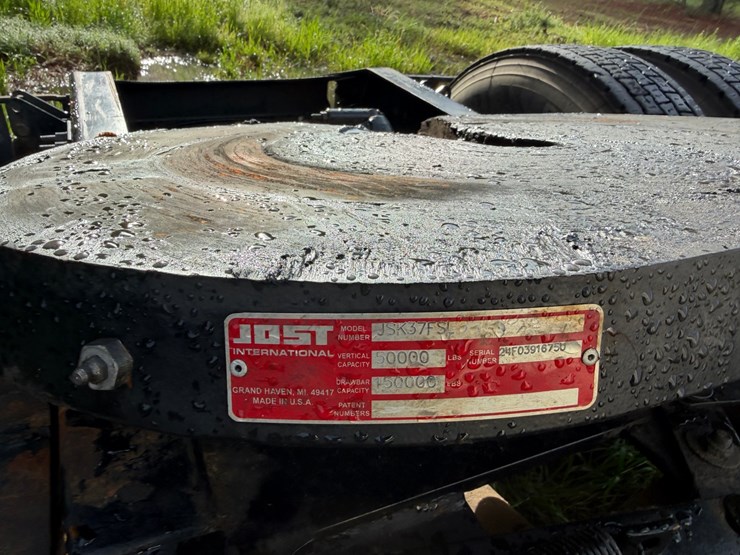 #502-•-#502-•-2005-mack-cxn613-truck---2005-mack-road-tractor-w/-sleeper-image-13