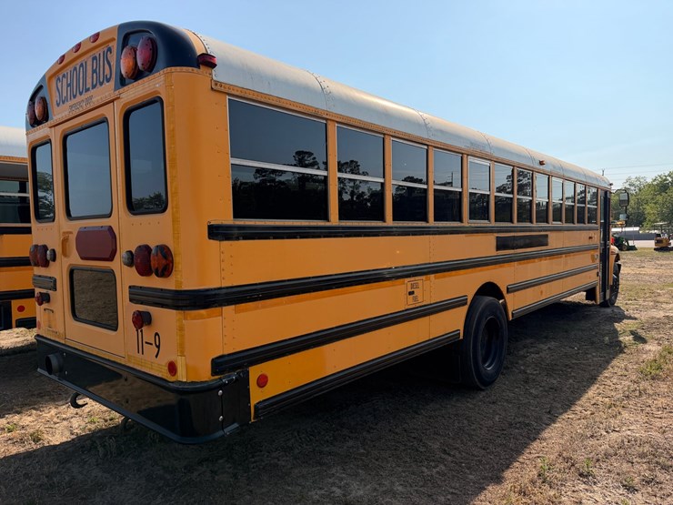 #552-•-#551-•-2011-international-school-bus-image-2