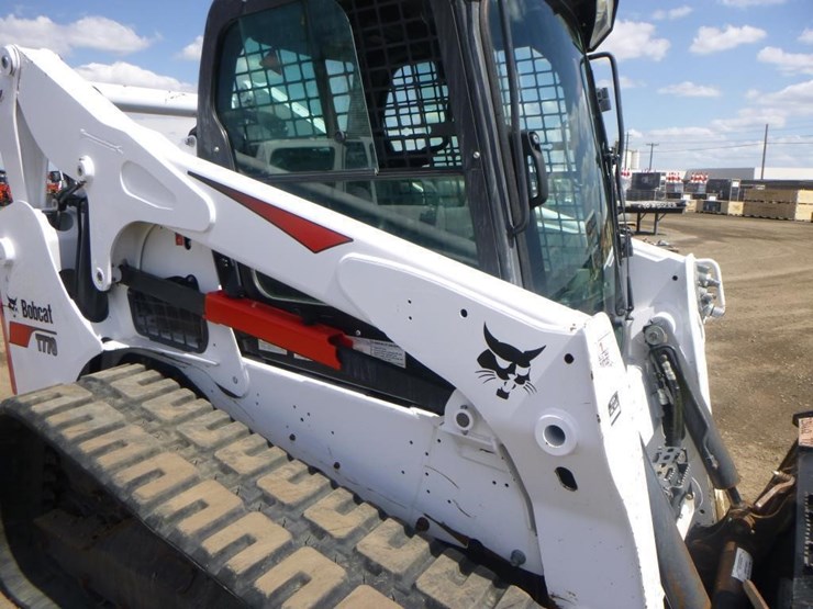 2019-bobcat-t770-image-17