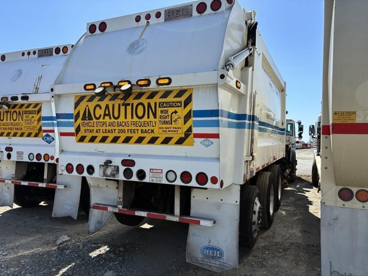 2017-autocar-xpeditor-acx-image-3