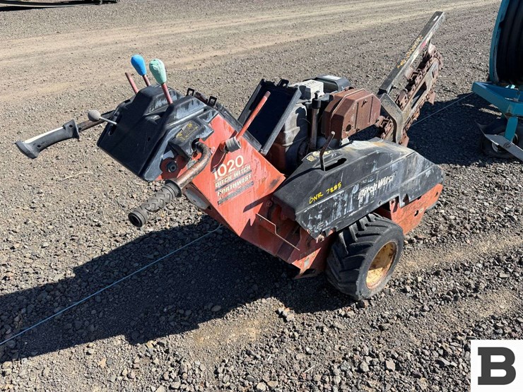 ditch-witch-1020-image-3