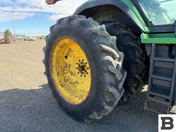 2021-john-deere-7r-210-image-39