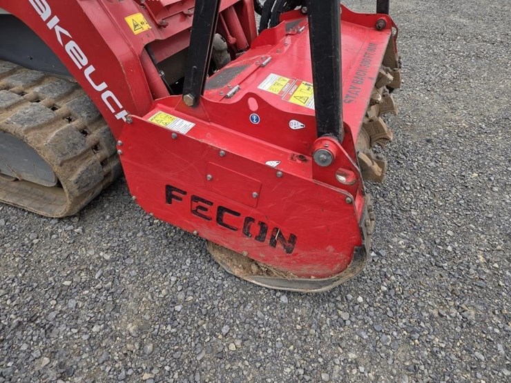 2022-takeuchi-tl12-image-15