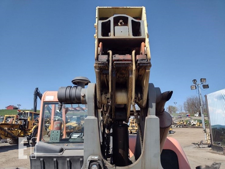 2004-jlg-g6-42a-image-24