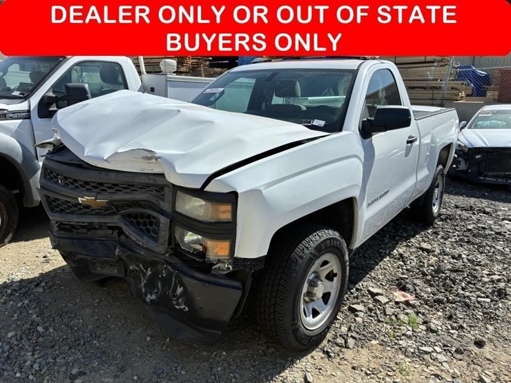 2015-chevrolet-silverado-1500-image-1