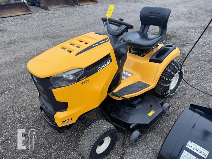 2019-cub-cadet-xt1-lt46-image-11