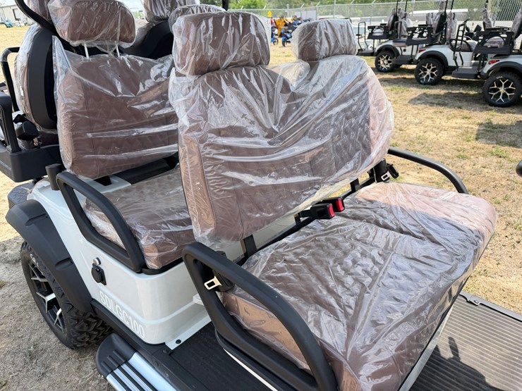 #582-•-#581-•-golf-cart-image-8