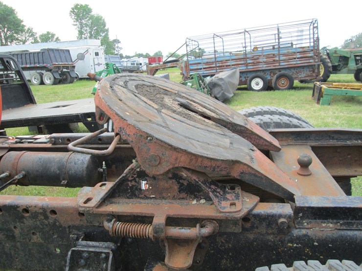 1973-chevrolet-c65-image-8