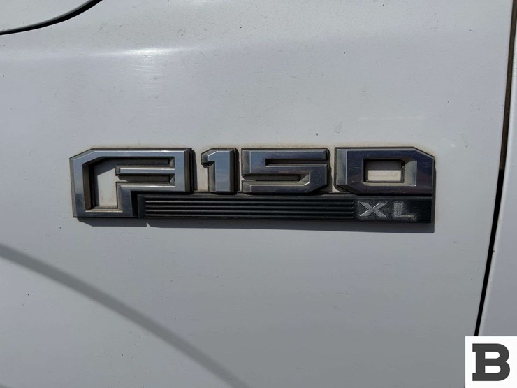 2016-ford-f150-image-12