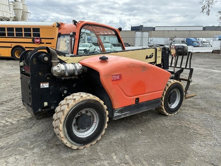 2015-jlg-g5-18a-image-3