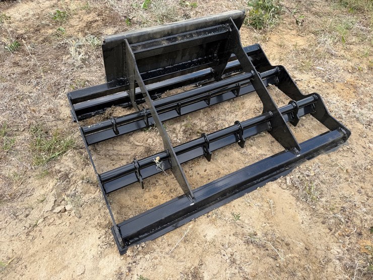 #608-•-#607-•-mini-skid-steer-land-leveler-image-1