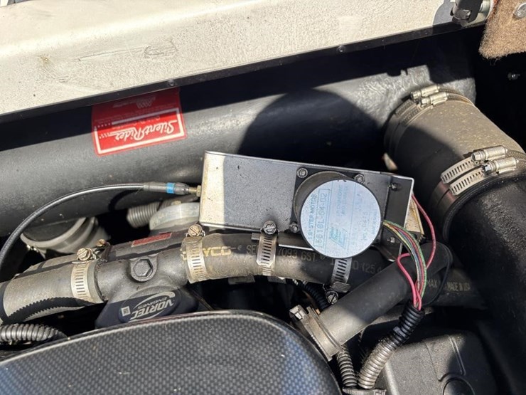 2001-unknown-trailer-image-30