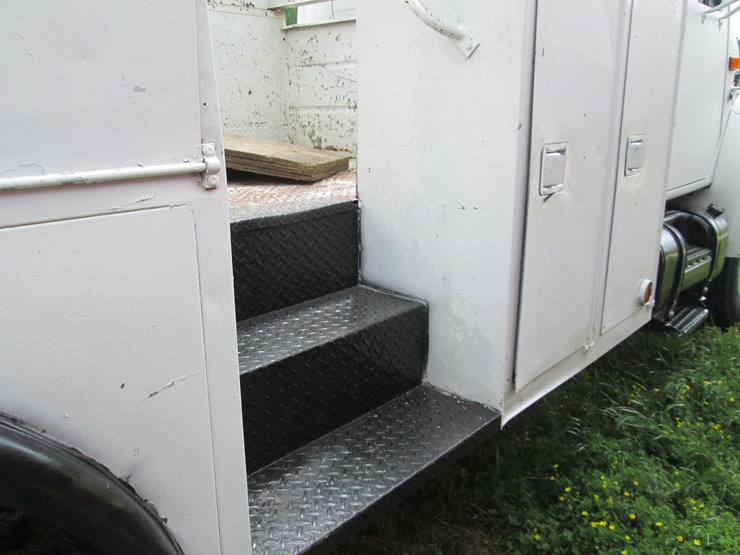 1990-international-4900-image-25