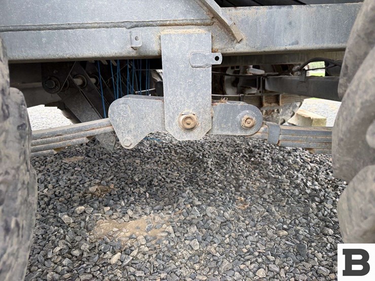 2018-massey-ferguson-2290-image-38