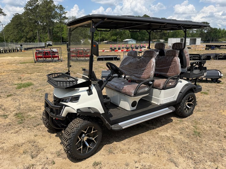 #583-•-#582-•-golf-cart-image-1
