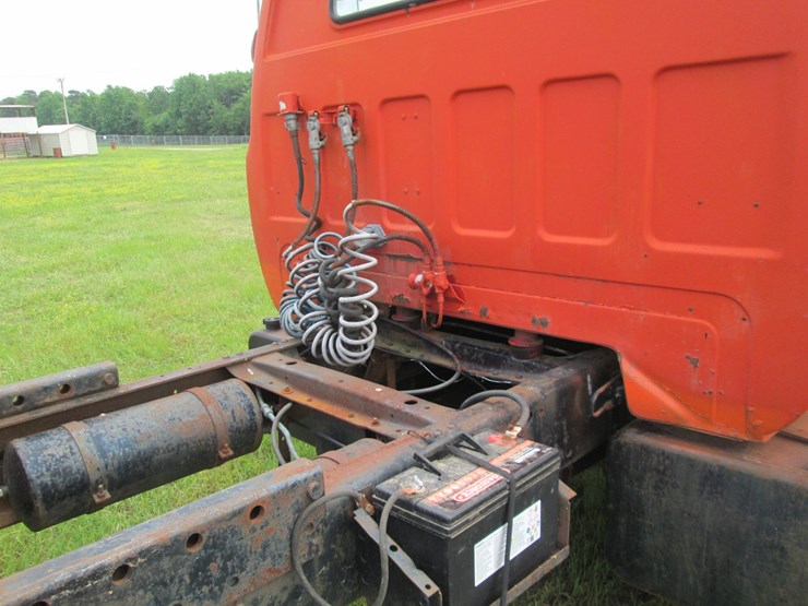 1973-chevrolet-c65-image-14