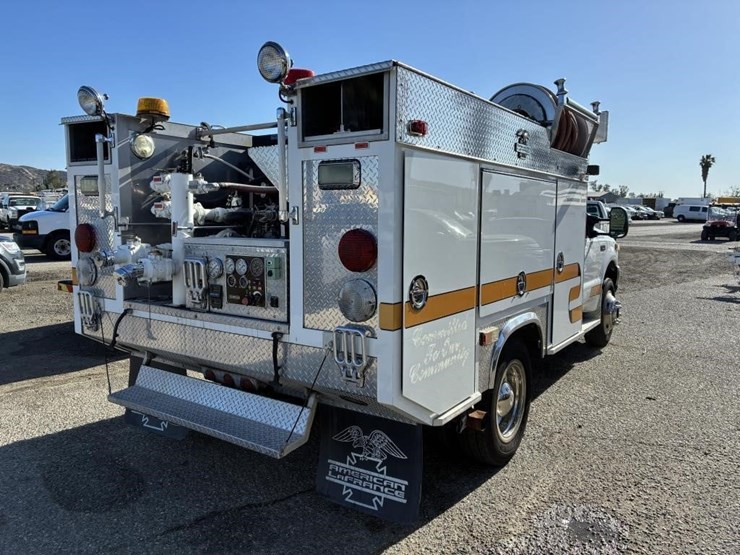 2001-ford-f550-image-3