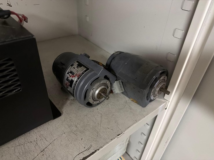 agie-315-wire-edm-image-21