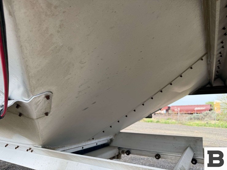 2017-timpte-hopper-bottom-image-22