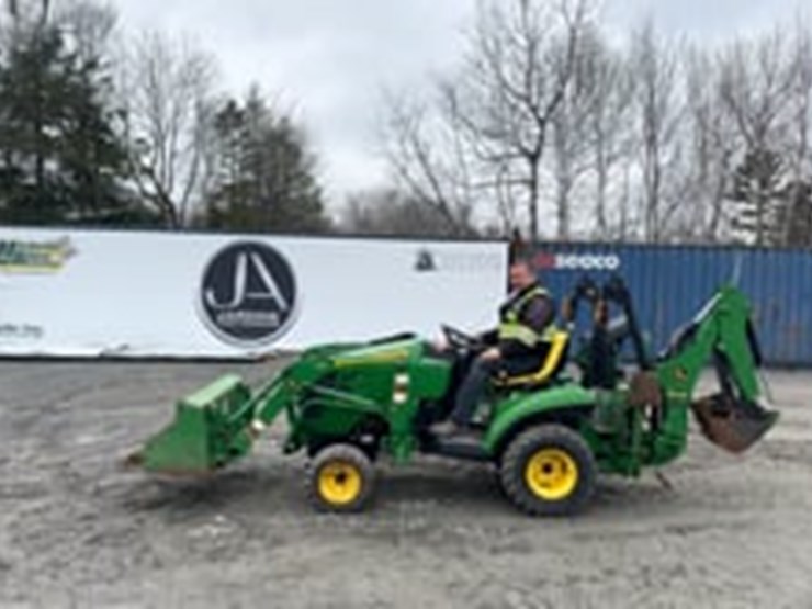 john-deere-1023e-image-9