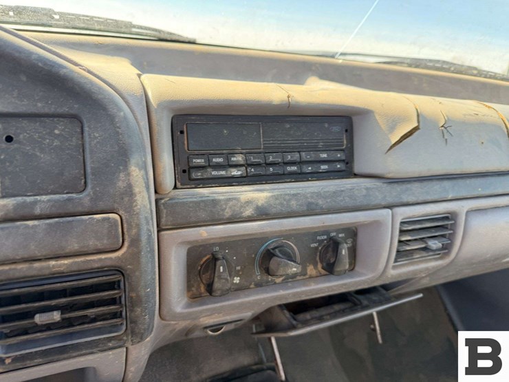 1997-ford-f350-image-32