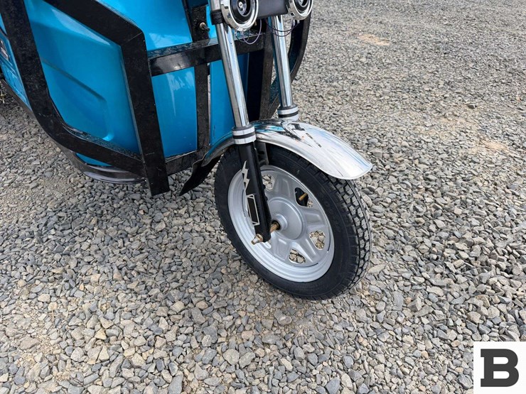 2025-ir-iret13-electric-tricycle-image-8