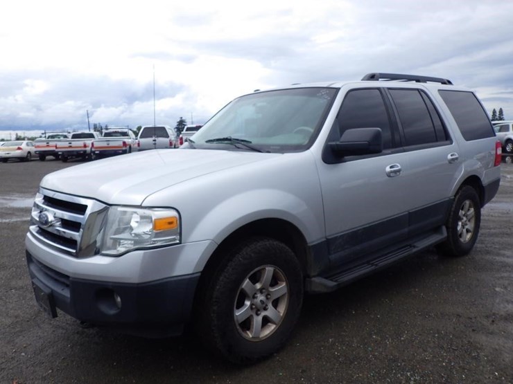 2013-ford-expedition-image-1