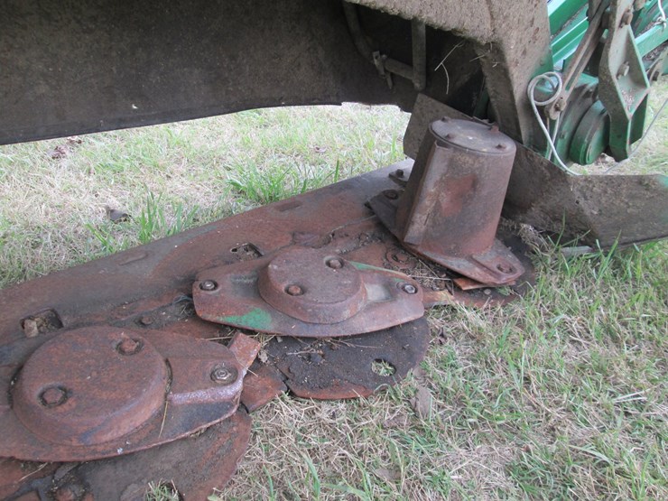 john-deere-285-image-11