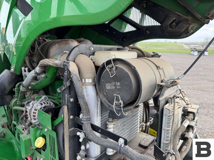 2015-john-deere-5075e-image-62