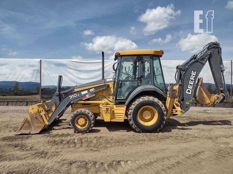 2010-deere-310j-image-1