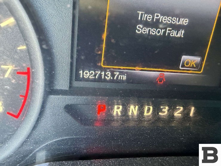 2016-ford-f150-image-30