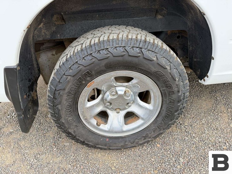 2011-dodge-ram-1500-image-21