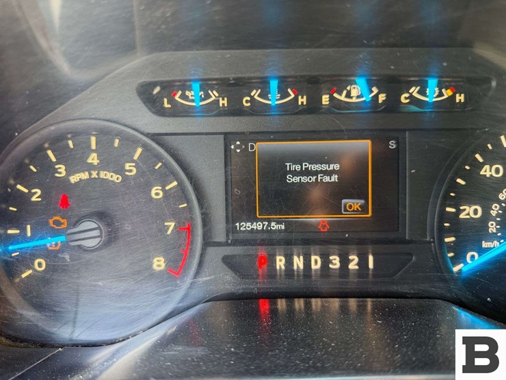 2016-ford-f150-image-33