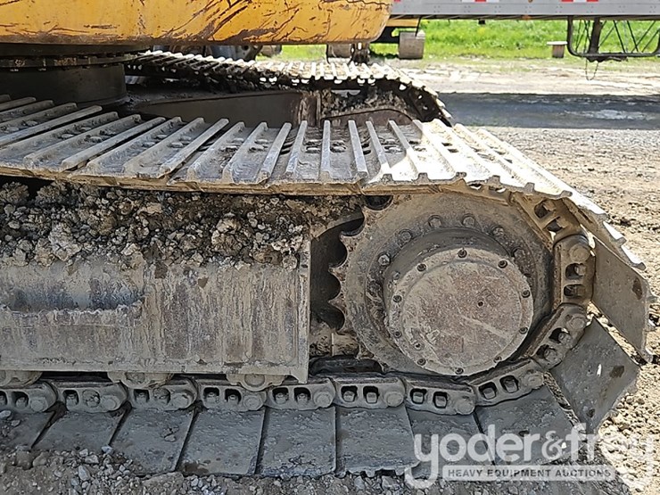 2005-komatsu-pc138-image-28