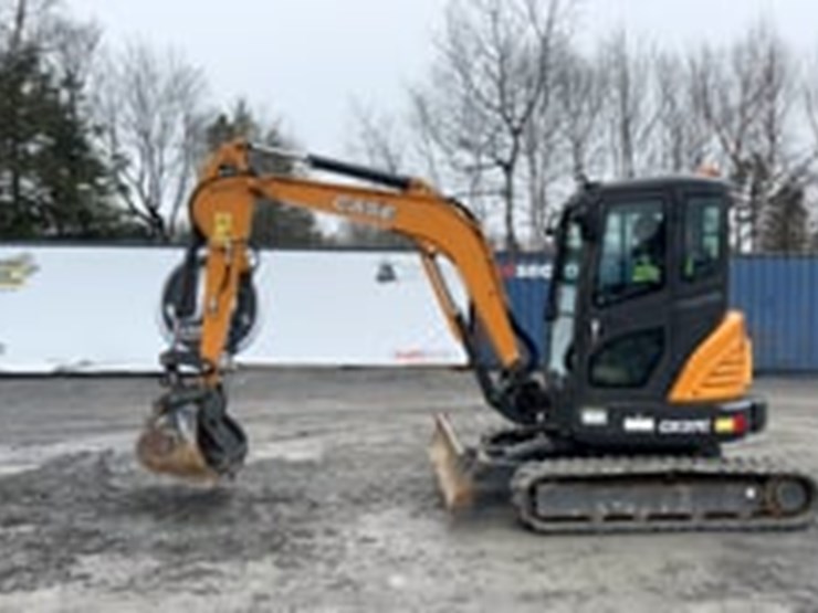 2024-case-cx37c-image-9