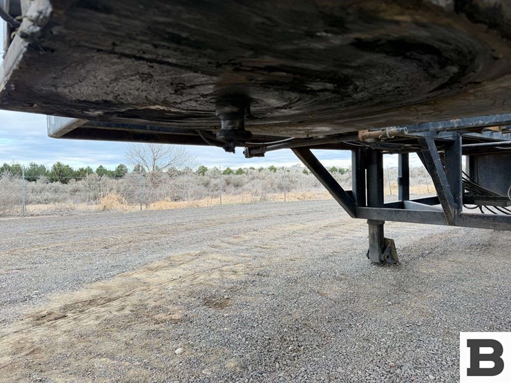 2007-sun-country-car-hauler-trailer-image-13