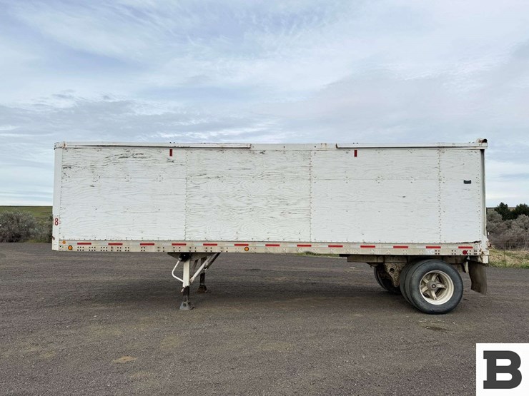 1983-fruehauf-open-top-image-2