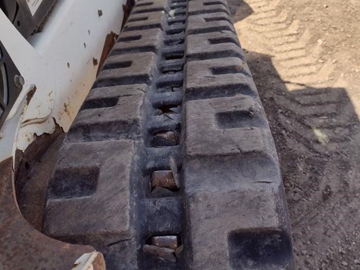 2021-bobcat-t595-image-31