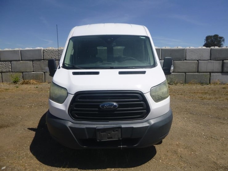 2017-ford-transit-image-17