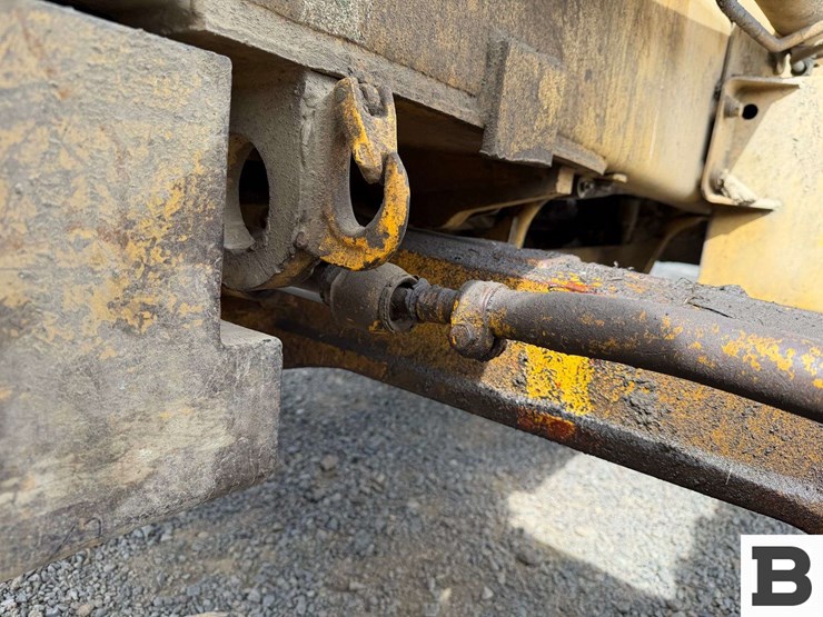 1993-caterpillar-416b-image-26