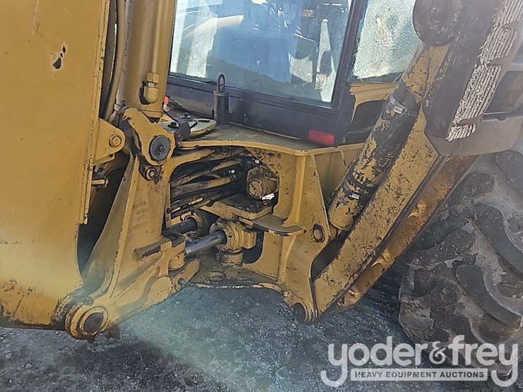 caterpillar-426c-image-20