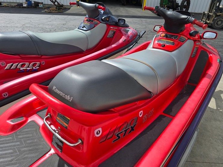 #60-•-kawasaki-1100-stx-jet-skis-image-21