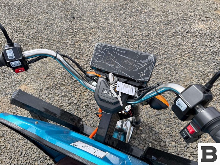 2025-ir-iret13-electric-tricycle-image-21