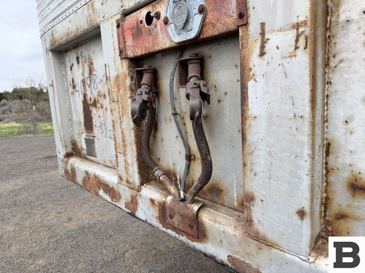 1974-fruehauf-trailer-image-9