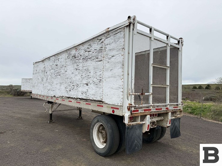 1984-fruehauf-open-top-image-3