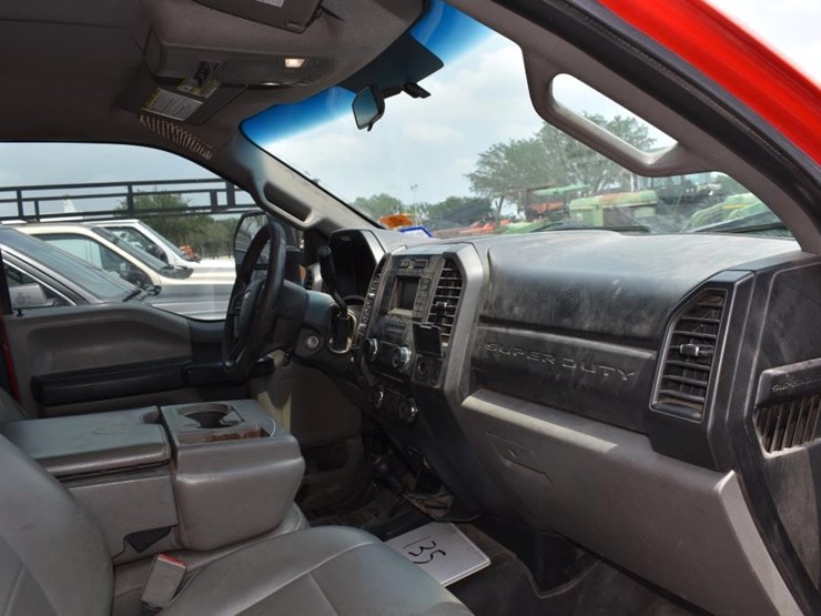 2018-ford-f550-image-3